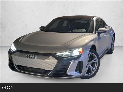 Used 2024 Audi e-tron GT Premium Plus image 1