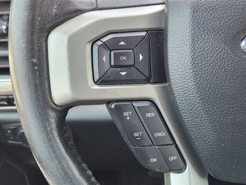Used 2019 Ford F250 Lariat w/ Lariat Ultimate Package AWD/4WD image 25