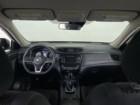 Used 2019 Nissan Rogue SV image 27