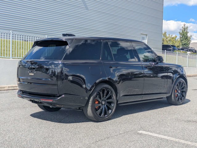 Used 2023 Land Rover Range Rover Long Wheelbase Autobiography AWD/4WD image 6