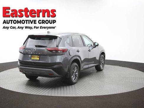 Used 2023 Nissan Rogue S AWD/4WD image 40
