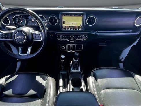 Used 2023 Jeep Wrangler Unlimited Sahara w/ Cold Weather Group image 7