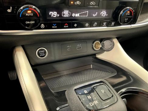 Used 2021 Nissan Rogue SL w/ Premium Package AWD/4WD image 27