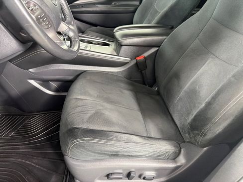 Used 2021 Nissan Murano SV FWD image 12