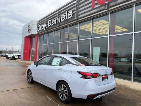 New 2025 Nissan Versa SV image 2