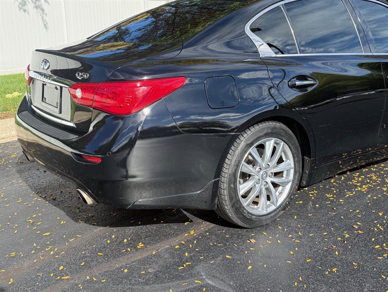 Used 2014 INFINITI Q50 Premium w/ Deluxe Touring Package AWD/4WD image 30