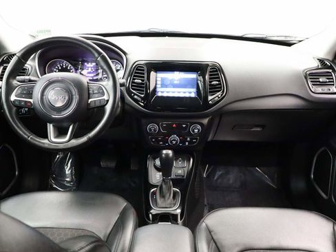 Used 2019 Jeep Compass Altitude image 13