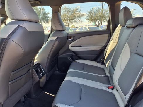 New 2026 Subaru Forester Limited image 9