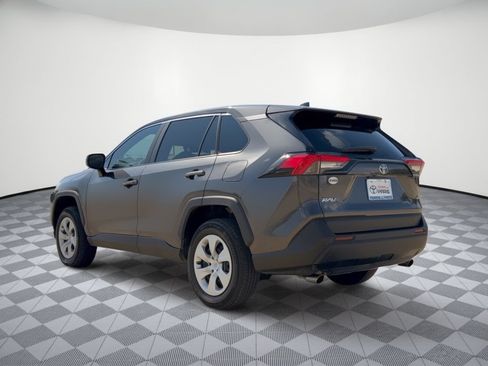 Used 2023 Toyota RAV4 LE FWD image 3