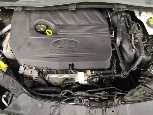 Used 2018 Ford Escape SE w/ SE Sport Appearance Package image 30