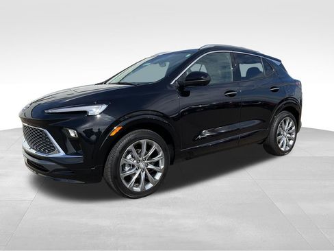 Used 2025 Buick Encore GX Avenir w/ Avenir Technology Package AWD/4WD image 34
