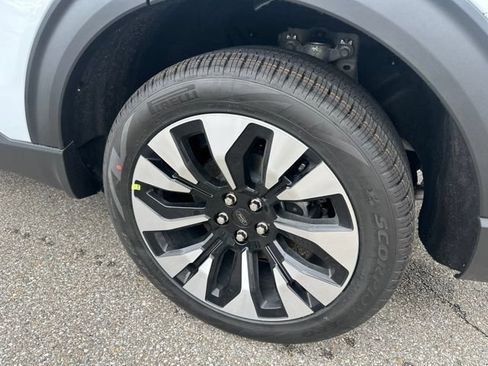 New 2026 Ford Explorer Platinum AWD/4WD image 27