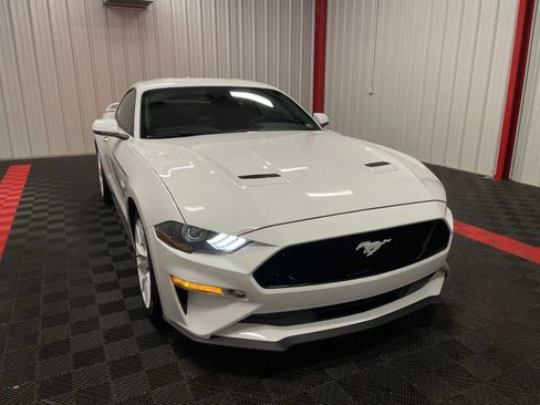 Used 2022 Ford Mustang GT Premium image 6