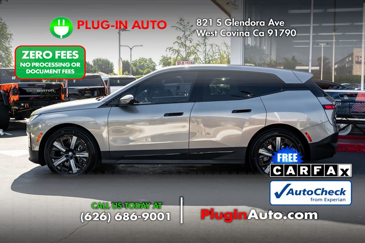 Used 2024 BMW iX xDrive50 AWD/4WD image 5