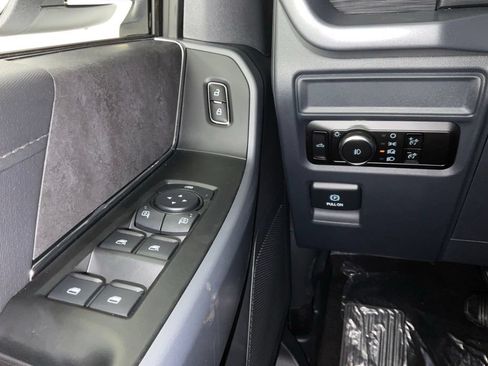 New 2026 Ford F150 XLT w/ XLT Black Appearance Package RWD image 20