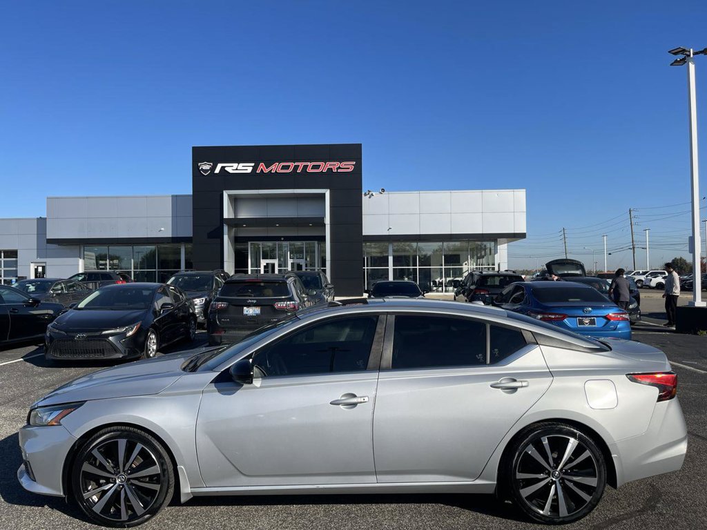 Used 2019 Nissan Altima 2.5 SR w/ SR Premium Package FWD image 16