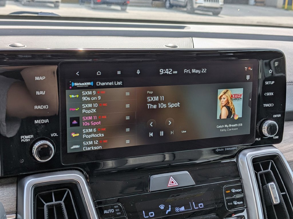 Used 2022 Kia Sorento S w/ Panoramic Sunroof Package AWD/4WD image 19