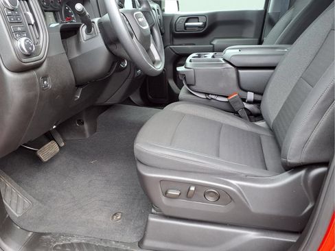 Used 2025 GMC Sierra 1500 Pro w/ Graphite Edition AWD/4WD image 19
