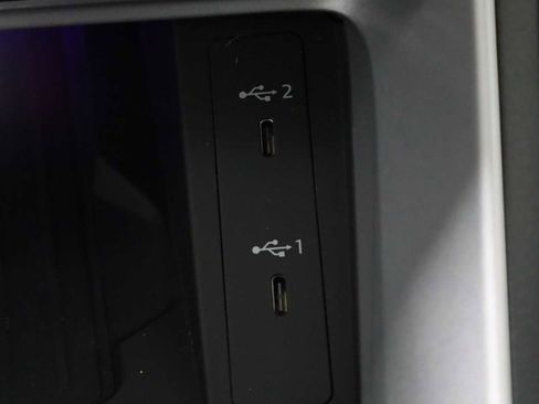 Used 2023 Audi Q3 2.0T Premium Plus w/ Premium Plus Package image 32