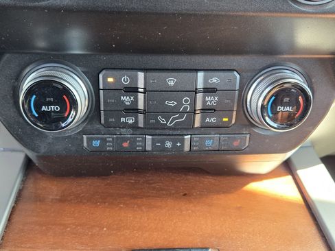 Used 2019 Ford F250 King Ranch AWD/4WD image 16