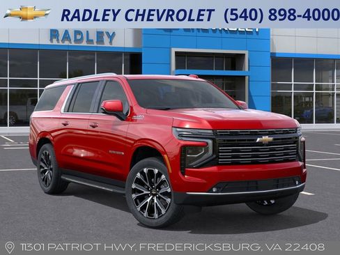 New 2026 Chevrolet Suburban High Country w/ Sun And Tow Package image 7