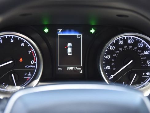 Used 2022 Toyota Camry LE FWD image 24