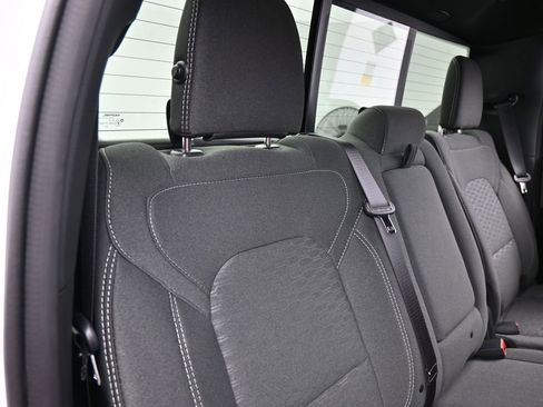 Used 2025 RAM 1500 Big Horn AWD/4WD image 35