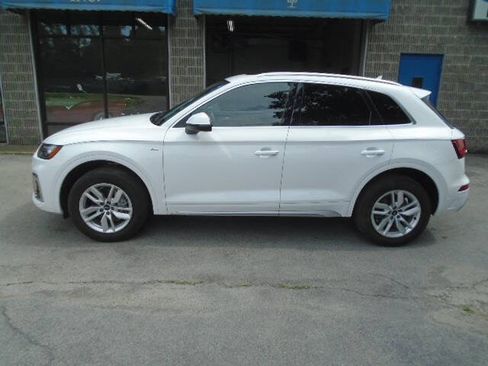 Used 2024 Audi Q5 2.0T Premium AWD/4WD image 7