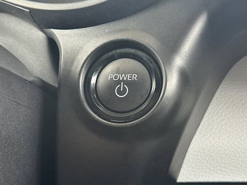 Certified 2025 Toyota Sienna XLE w/ XLE Plus Package AWD/4WD image 29