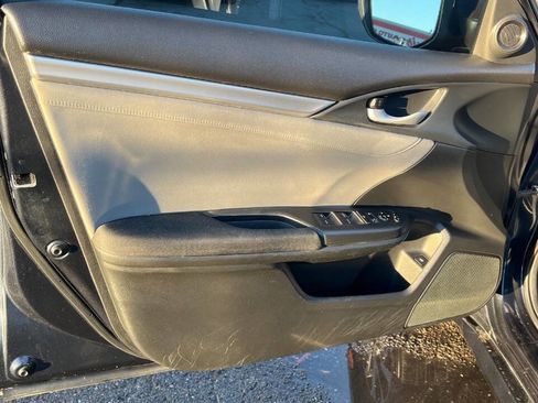 Used 2017 Honda Civic EX image 23