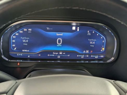 Used 2022 Chevrolet Tahoe Z71 w/ Luxury Package image 19