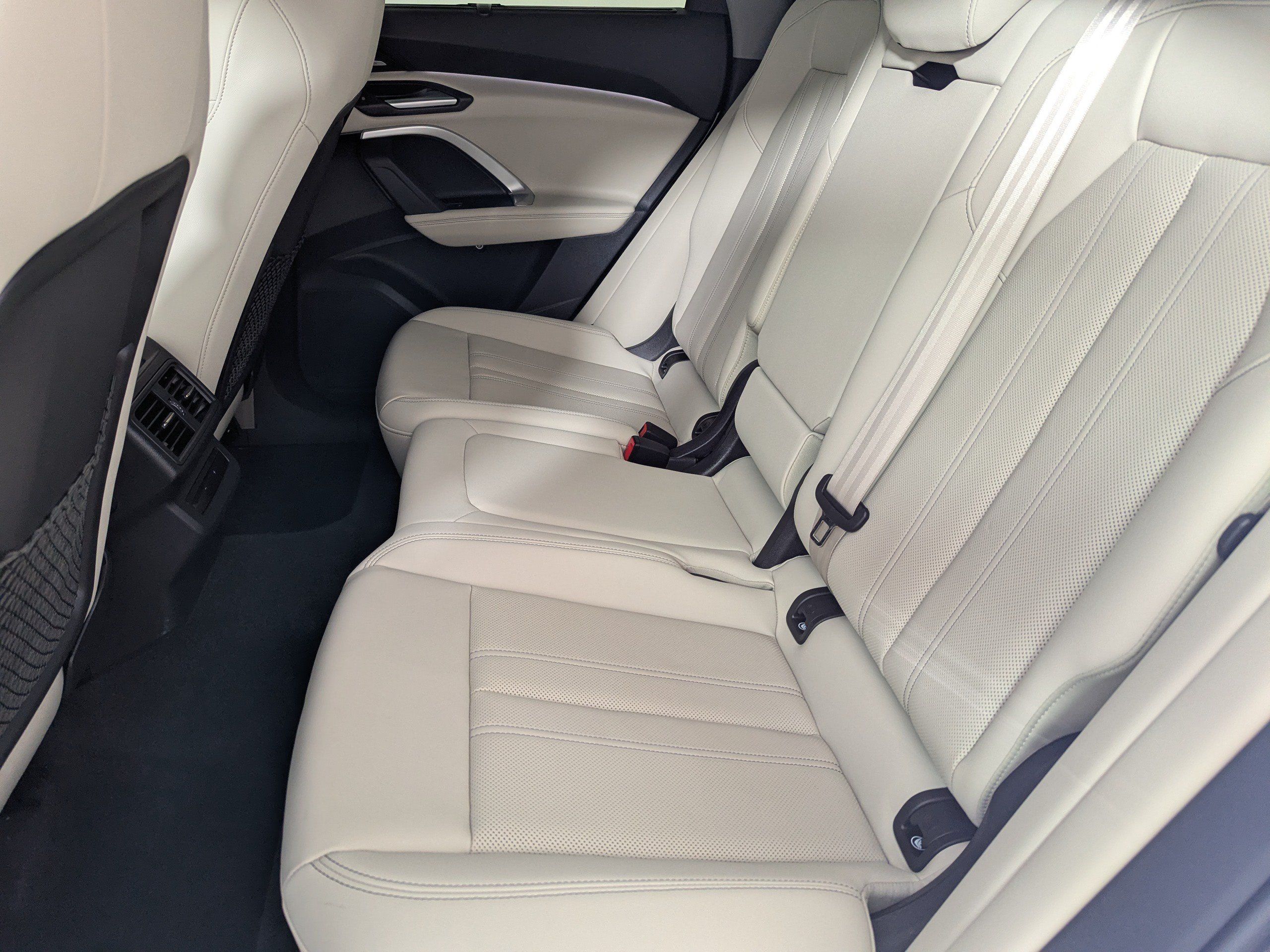 Certified 2025 Audi Q5 Premium w/ Premium Plus AWD/4WD image 16