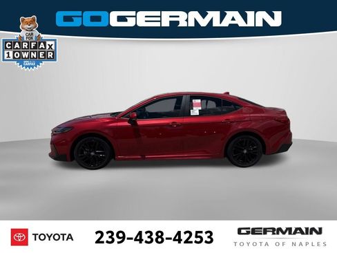 Used 2026 Toyota Camry SE FWD image 3