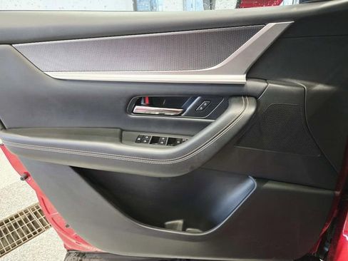 Certified 2025 MAZDA CX-90 3.3 Turbo S w/ Premium Package image 33