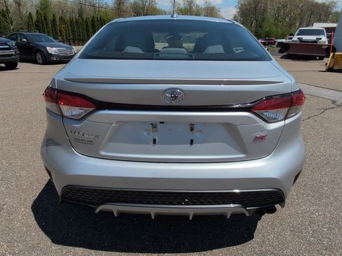 Used 2022 Toyota Corolla SE FWD image 6