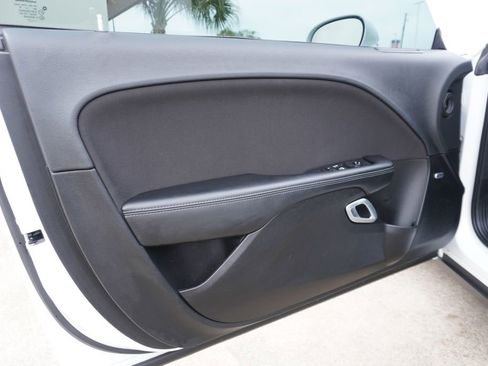 Used 2021 Dodge Challenger R/T Scat Pack w/ T/A Package RWD image 8