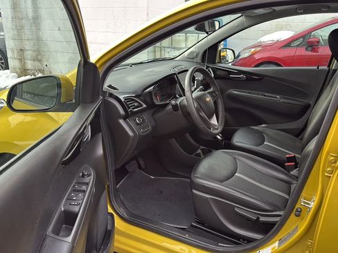 Used 2022 Chevrolet Spark LT image 23