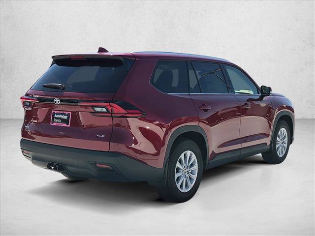 New 2026 Toyota Grand Highlander XLE FWD image 2