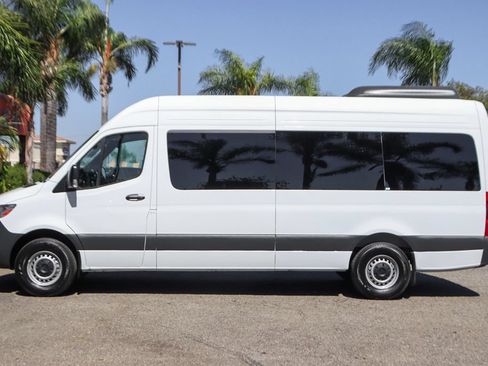 Used 2026 Mercedes-Benz Sprinter 2500 image 5