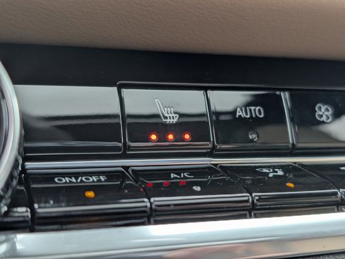 New 2026 Chevrolet Equinox ACTIV w/ Safety and Technology Package image 4