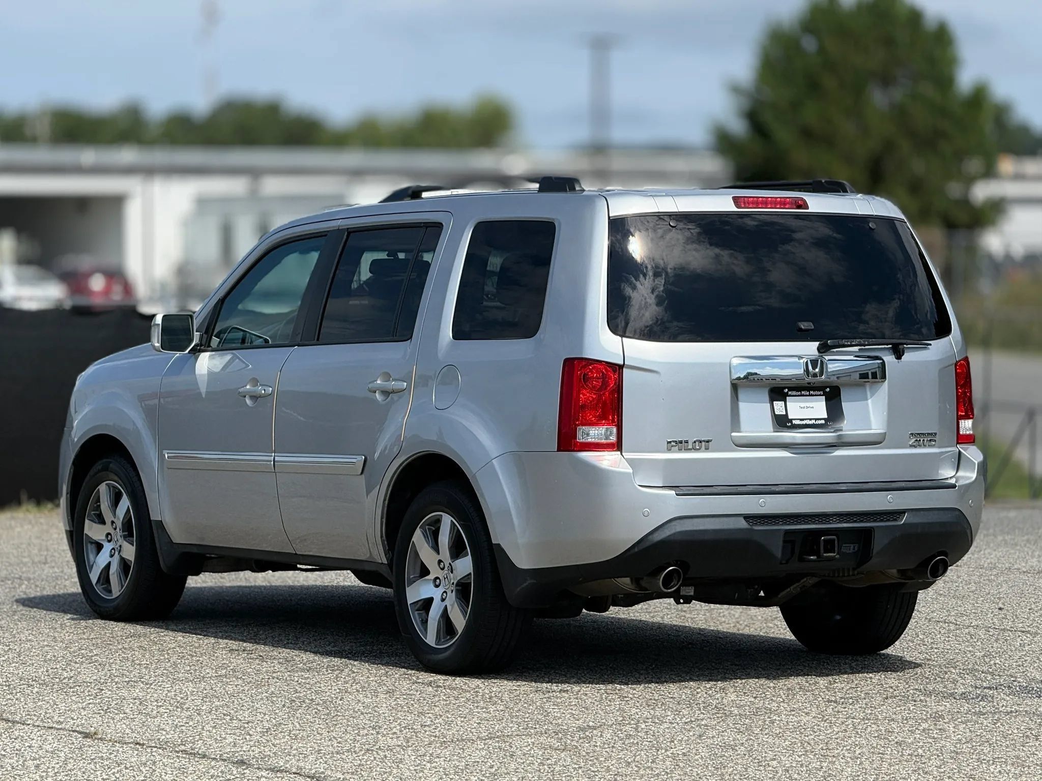Used 2014 Honda Pilot Touring image 10