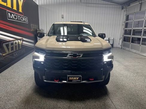 Used 2023 Chevrolet Silverado 1500 ZR2 w/ Technology Package AWD/4WD image 18