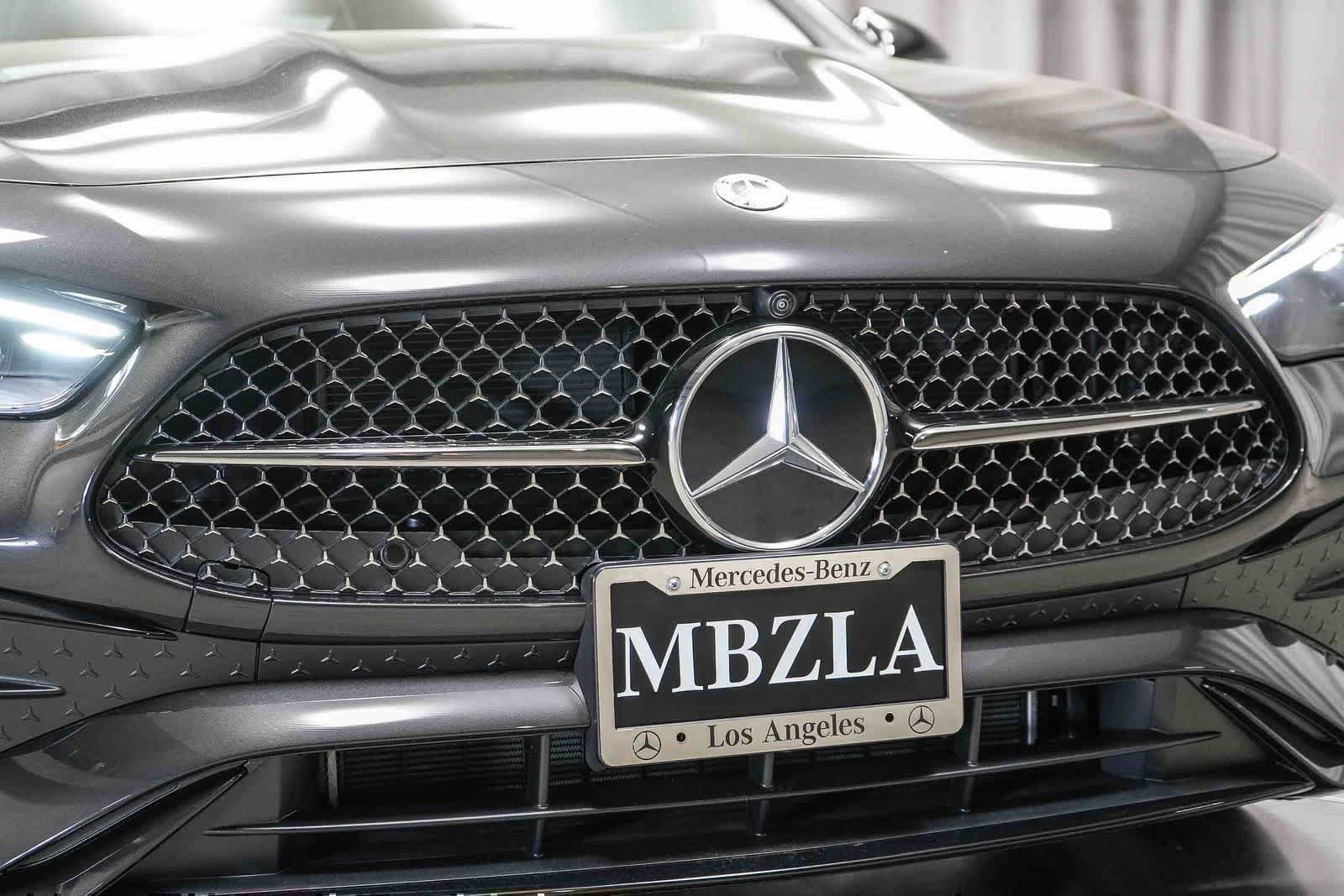 New 2026 Mercedes-Benz CLE 450 4MATIC Cabriolet image 5