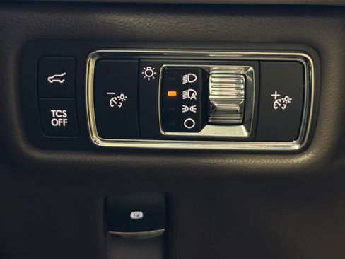 Used 2021 Lincoln Nautilus Reserve w/ Equipment Group 201A image 44