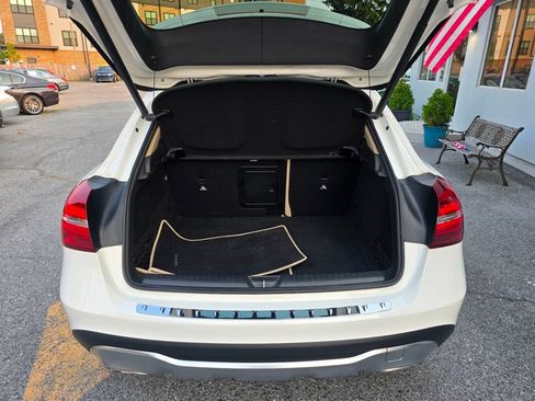Used 2020 Mercedes-Benz GLA 250 4MATIC image 14