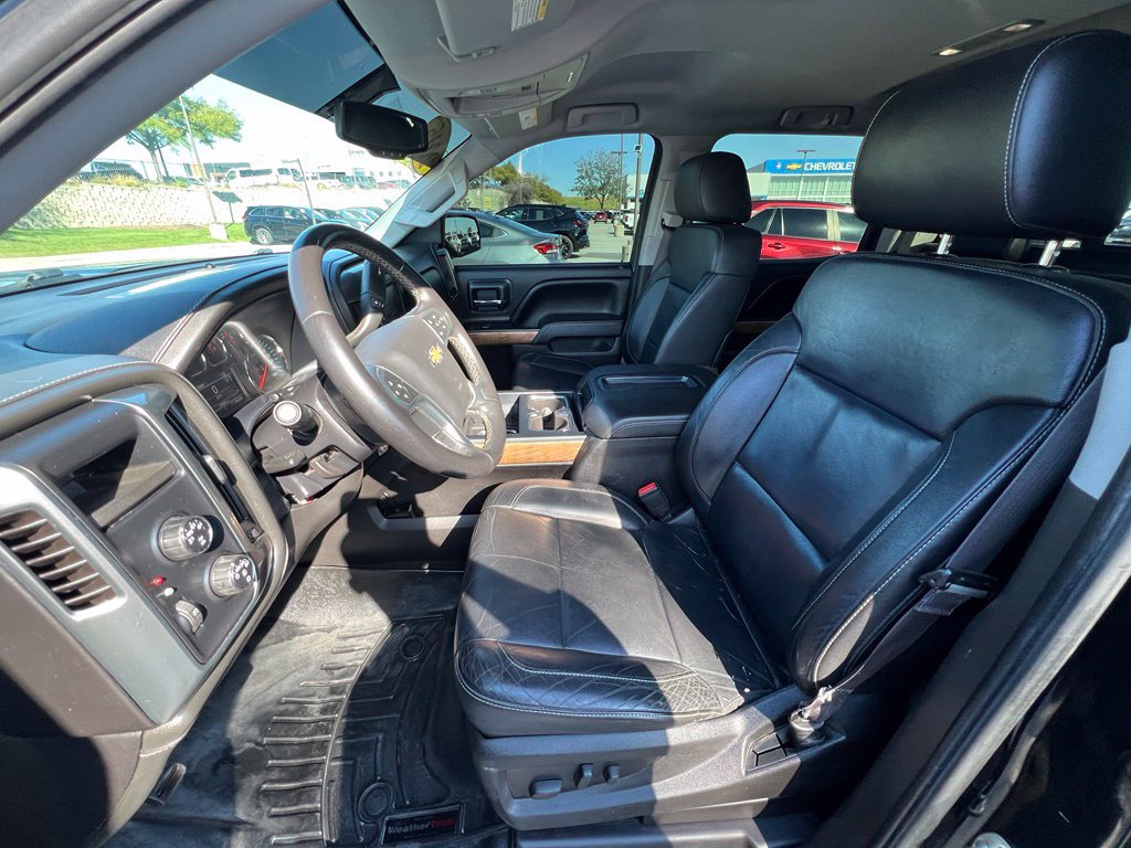 Used 2015 Chevrolet Silverado 1500 LTZ AWD/4WD image 18