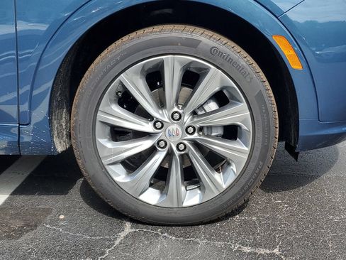 New 2026 Buick Envista Avenir FWD image 6