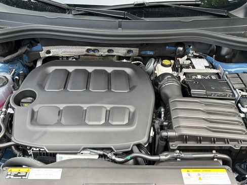 New 2026 Volkswagen Tiguan SE AWD/4WD image 37