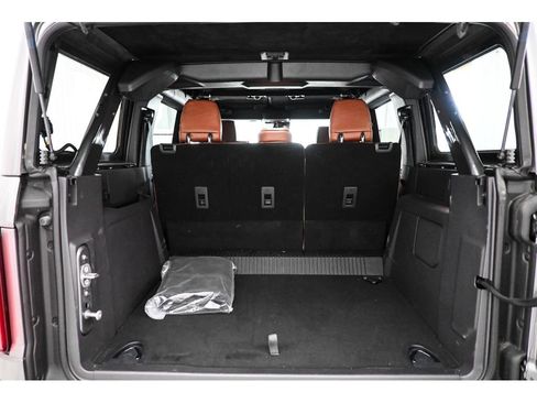 Used 2024 Ford Bronco Outer Banks AWD/4WD image 75