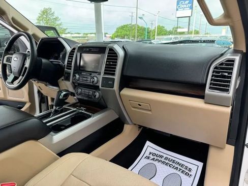 Used 2015 Ford F150 Lariat w/ Equipment Group 502A Luxury image 47